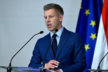 Peter Magyar übernimmt am Samstag in Ungarn die Regierungsgeschäfte. (Archivbild)