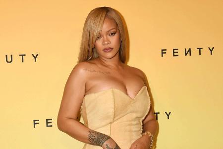 Neues Tattoo: Rihanna verewigt Zeichnungen ihrer Kinder