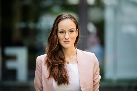 Alena Trauschel will FDP-Generalsekretärin werden - auch sie stellt sich beim Kandidatenhearing vor 