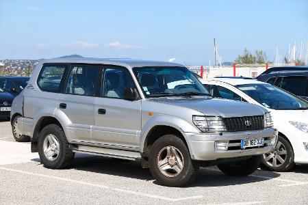 Toyota Land Cruiser 