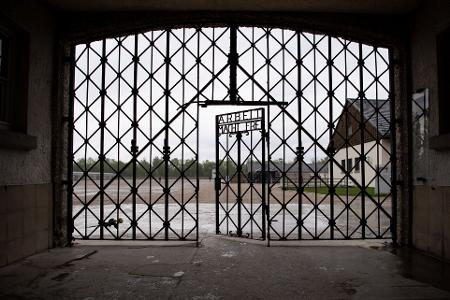 Der Freistaat übernimmt laut Kabinettsbeschluss die Kosten für die notwendige Altlastensanierung sowie erste Maßnahmen zur erinnerungskulturellen Erschließung. (Archivbild)