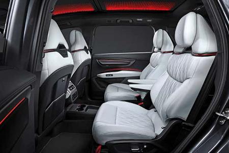 Ein erster Blick in den Innenraum des neuen Audi Q9