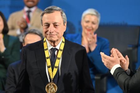 Auf dem Höhepunkt der Euro-Krise war Mario Draghi Präsident der Europäischen Zentralbank (EZB).