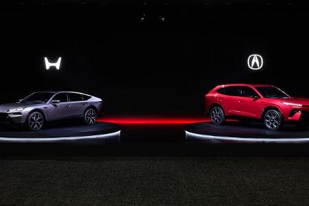Honda Hybrid Sedan Prototype (links) und Acura Hybrid SUV Prototype