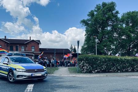 Start der CSD Veranstaltung war am Parchimer Bahnhof.