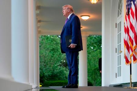 Die USA planten für Dienstag laut Trump einen Angriff auf den Iran (Archivbild). 