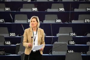 Angelika Niebler spricht von "unzutreffenden Vorwürfen", will sich ansonsten aber bislang nicht äußern. (Archivbild)