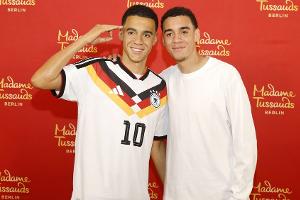 Doppelter Fußballstar: Jamal Musiala enthüllt seine Wachsfigur