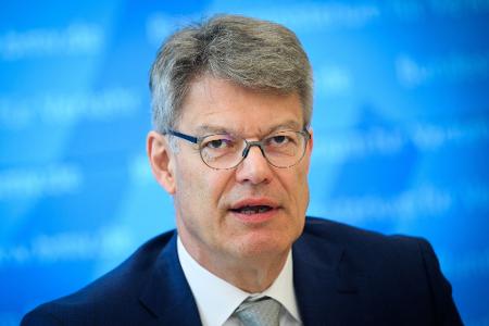 Verkehrsminister Schnieder hat Eckpunkte mit den Ländern abgestimmt. 