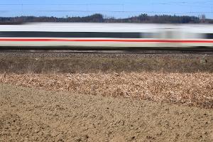 Bundestag will Weg für Bahn-Neubaustrecken freimachen
