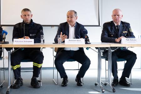 Sebastian Schramm, Einsatzleiter Feuerwehr Görlitz, berichtete von einem herausfordernden Einsatz.