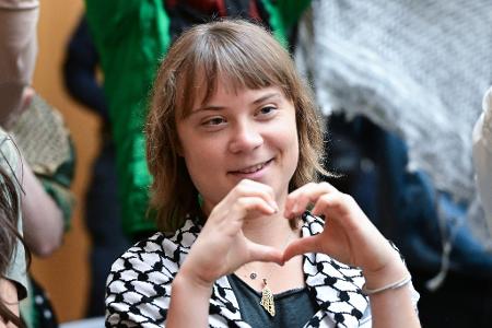 Stuttgart-Stammheim: Greta Thunberg verfolgt Prozess um Anschlag auf Rüstungsfirma in Ulm .