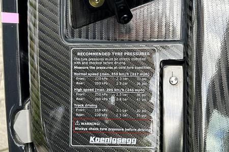 Koenigsegg 1 one