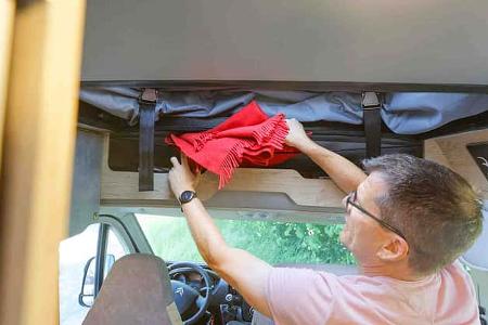 Staufach, Campingbus, Familie