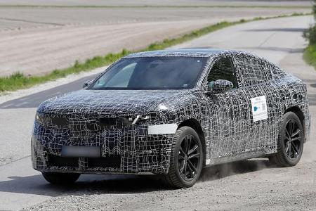 Erlkönig BMW iX4