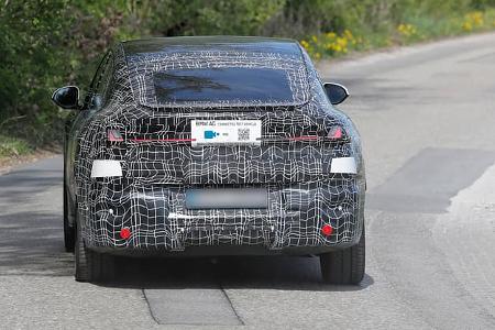 Erlkönig BMW iX4