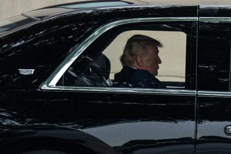 US-Präsident Donald Trump verlässt das Walter Reed National Military Medical Center.