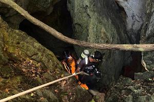 Die Suche in der gefluteten Höhle war extrem schwierig.