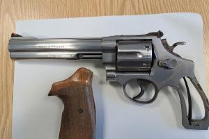 Sichergestellter Revolver