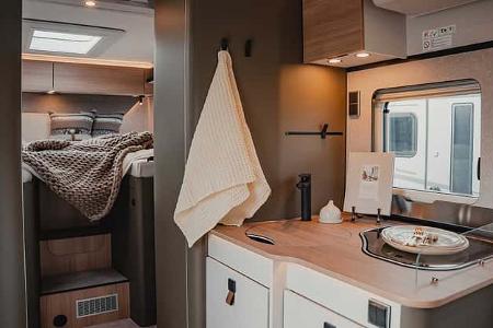 Hymer GT-S, Teilintegrierter, Küche