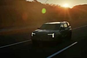 Mitsubihsi Pajero Teaser