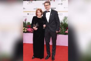 Senta Berger: Eleganter Auftritt mit Sohn beim Deutschen Filmpreis