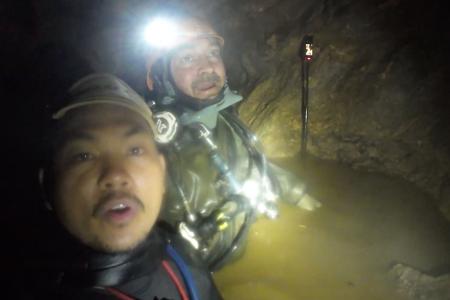 Retter hatten die fünf Männer am Mittwoch in der Höhle entdeckt.