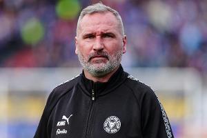 Korb für Wolfsburg: Walter bleibt Trainer in Kiel