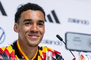 Uno-Titel? Sané vorne dabei, Wirtz verliert