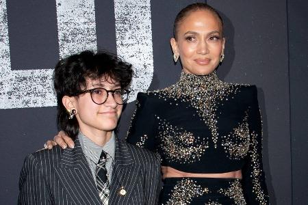 Stolze Mutter am großen Tag: Jennifer Lopez feiert Abschluss von Emme