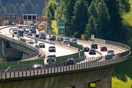 Nach der Aufhebung der Brenner-Sperre herrschte zeitweise reger Verkehr.