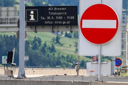 Die Sperre des Brenner-Korridors sorgt nicht für das befürchtete Verkehrschaos