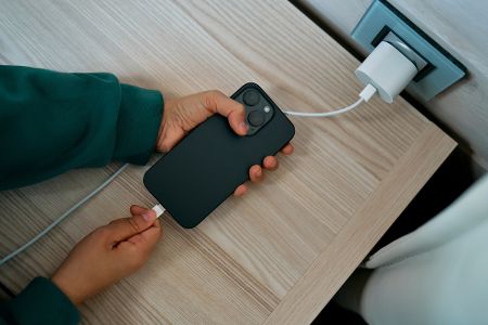 Schadet Schnellladen Deinen Handy-Akku? Ein Test schafft Klarheit!