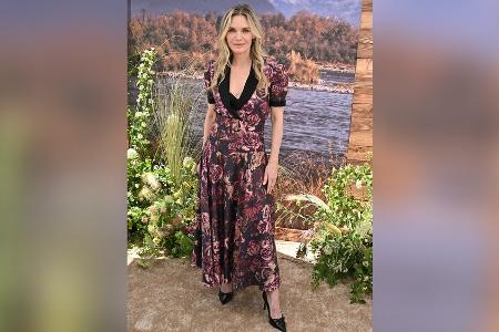 "The Madison"-Event: Michelle Pfeiffer glänzt im Rosenkleid