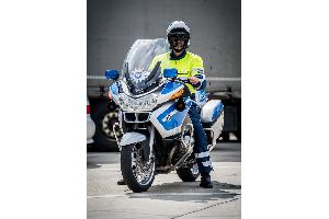 Quelle: Thüringer Polizei
Polizist auf Polizeimotorrad