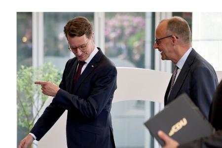 Wie es weitergeht, werden der Reformprozess und die bevorstehenden Landtagswahlen zeigen.