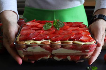 Erdbeer-Tiramisu