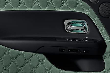 Rolls-Royce Spectre Black Badge Series 2