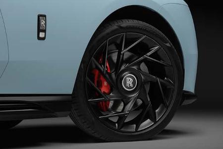 Rolls-Royce Spectre Black Badge Series 2
