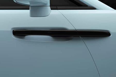 Rolls-Royce Spectre Black Badge Series 2