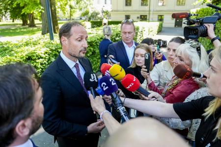 Kronprinz Haakon steht Rede und Antwort zu Krisen und Krankheiten. (Archivbild)