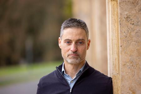 Der Historiker Meron Mendel plädiert für eine Erweiterung der deutschen Gedenkkultur. (Archivbild)