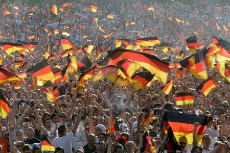 Als ein Ruck durchs Land ging: Das Phänomen Public Viewing