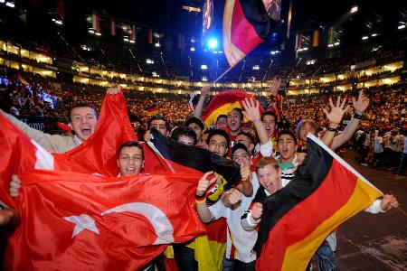 Als ein Ruck durchs Land ging: Das Phänomen Public Viewing