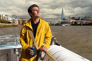 "Best of the World mit Antoni Porowski": Doku für Fernweh-Geplagte