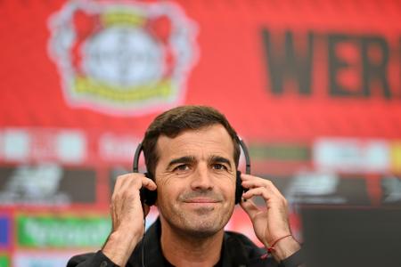 Leverkusen präsentiert Carles Martínez Novell als neuen Trainer