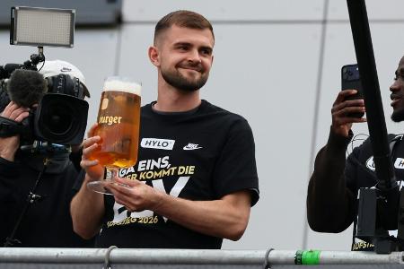 Elversberg verpflichtet HSV-Leighabe Poreba fest