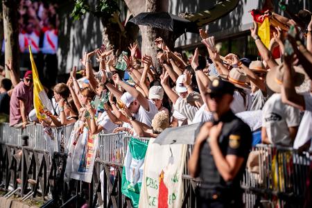 Wie in Madrid sind auch in Barcelona und auf den Kanarischen Inseln Großveranstaltungen mit Papst Leo XIV. geplant.