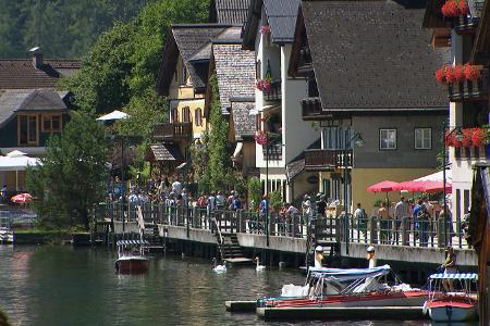 Wo uns Touristen niederrennen - Übertourismus in Österreich