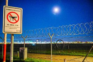 Der Flughafen München musste im Oktober wegen Drohnensichtungen mehrfach den Betrieb einstellen